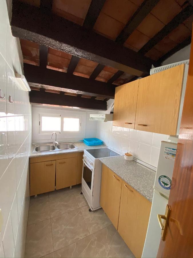 Apartamentos Mitus Canet De Mar Luaran gambar