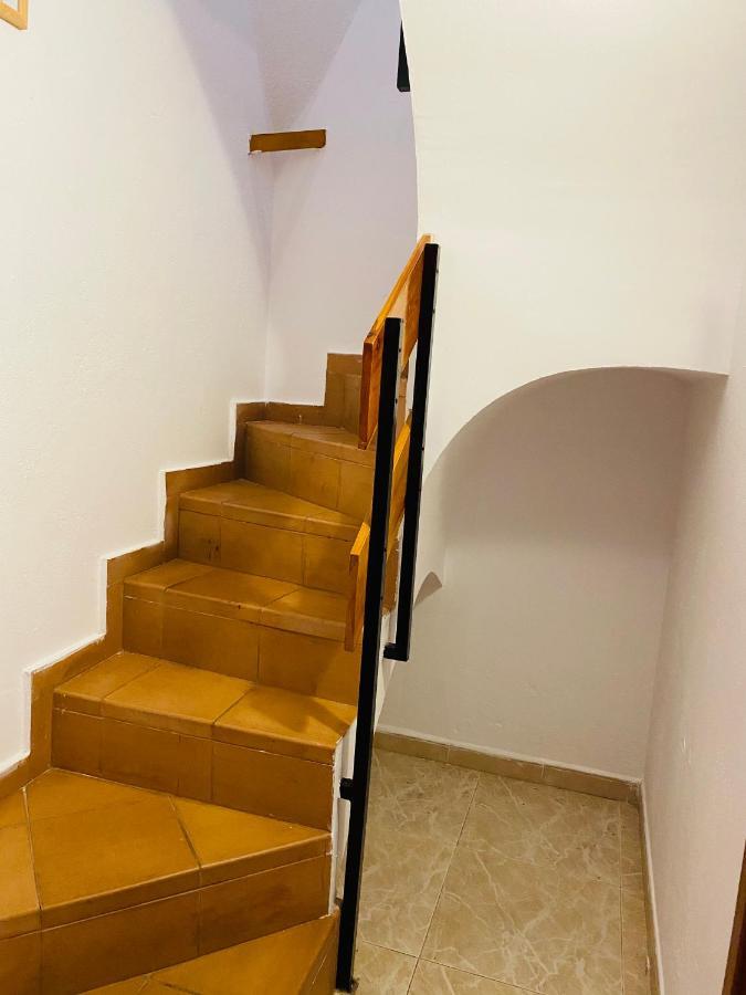 Apartamentos Mitus Canet De Mar Luaran gambar