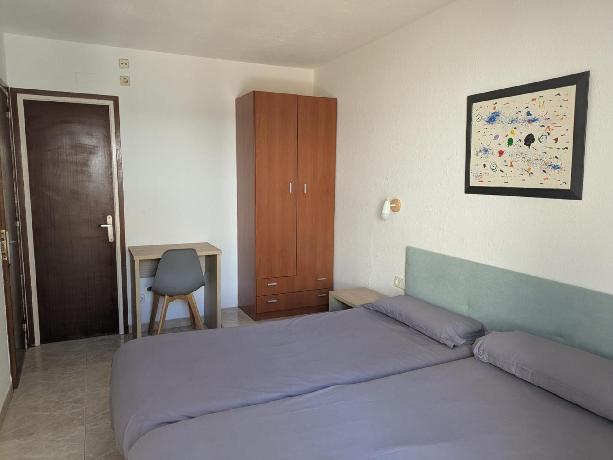 Apartamentos Mitus Canet De Mar Luaran gambar
